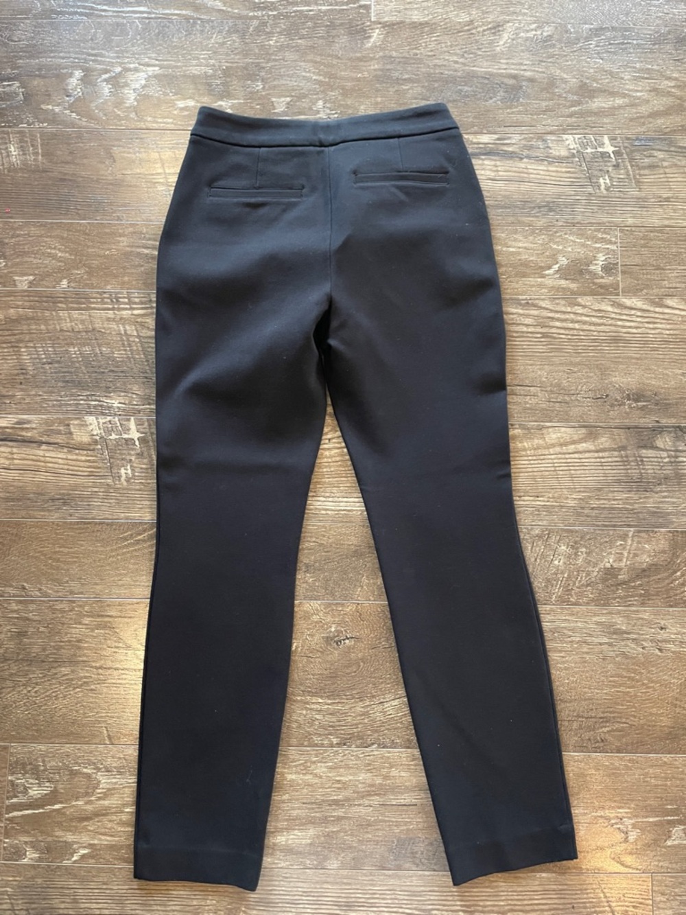 Boden Black Ankle-Length Tapered Pants Size 4 - Picture 7 of 8